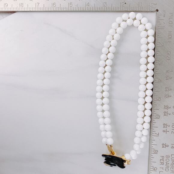 Vintage Signed K.J.L. for Avon Black Rose White Bead Necklace Gold Tone 1980s - Picture 13 of 16